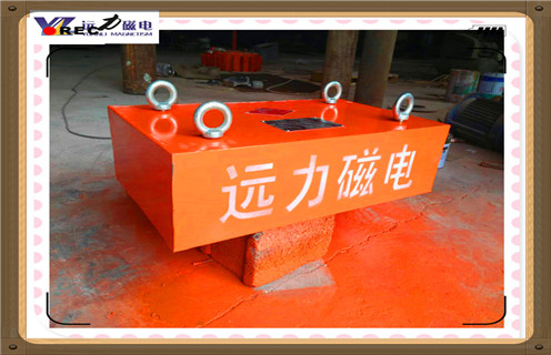磁性礦除鐵器，磁性礦除鐵器電控系統的介紹的位置要求-CGB磁棒式半自動(dòng)除鐵器_磁性礦除鐵器電控系統的介紹型號表_磁場(chǎng)強度標準范